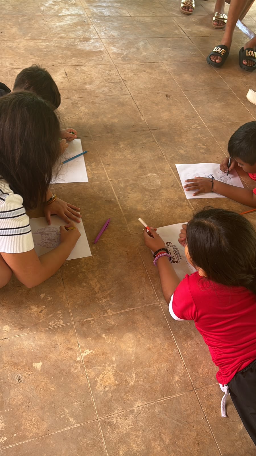 Compartiendo la luz en el taller